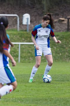 Bild 152 - wBJ SV Henstedt Ulzburg - TSV Sch�nberg : Ergebnis: 5:2